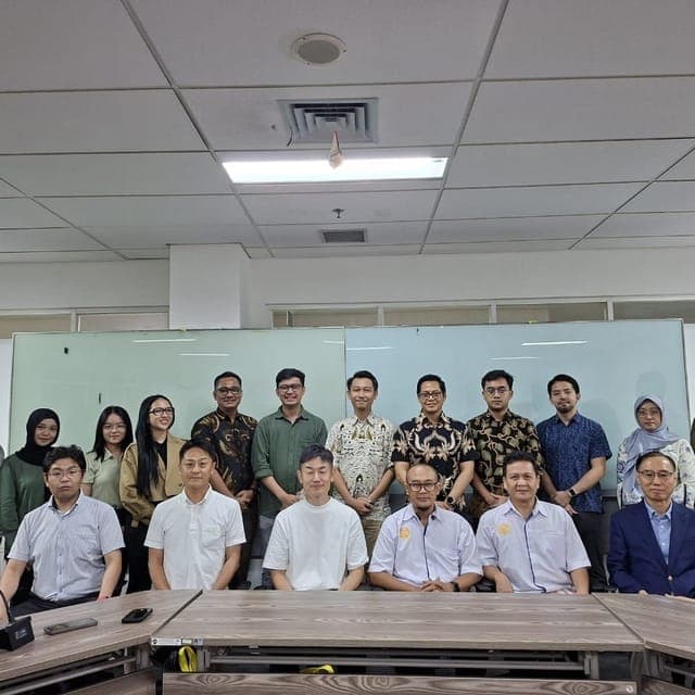 Sesi kelas bersama peserta program